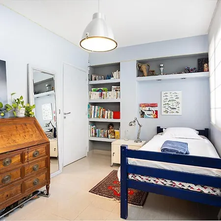 Confortable, 200m2 * Levallois-Perret