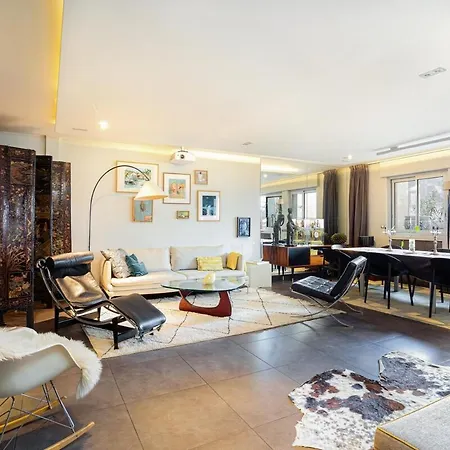 Apartman Confortable, 200m2 *